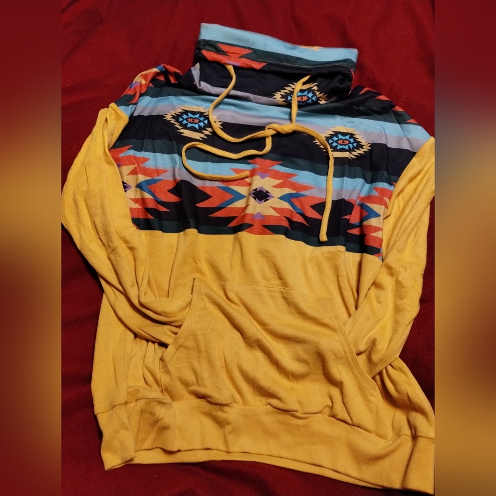 Aztec Dessert Vibe Lightweight Shirt
